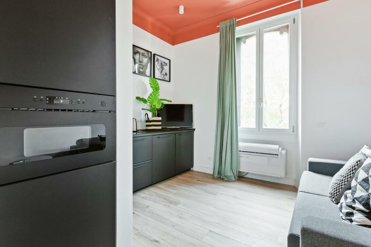Modern And Cozy Apt In Porta Romana Milan Exterior photo